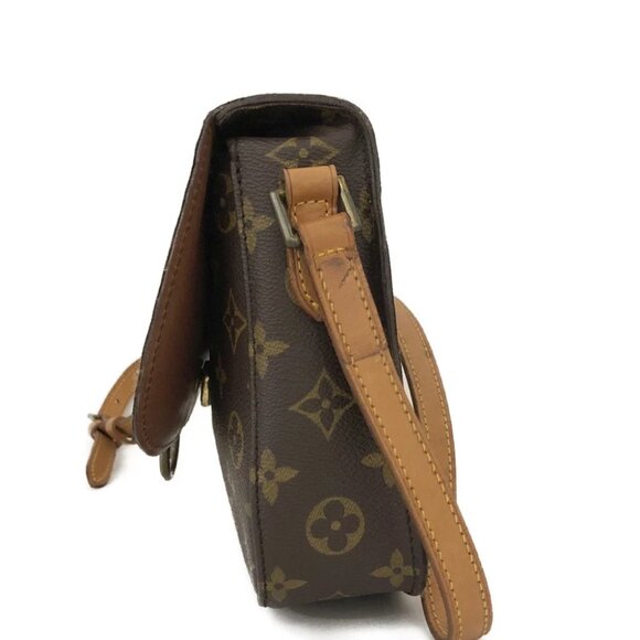 Louis Vuitton - Picture 4 of 12